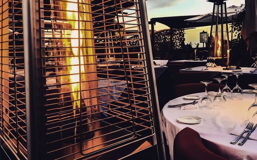 WarmLight ?
#CafédelMar #Meloneras #GranCanaria
#club #restaurant #cabaret